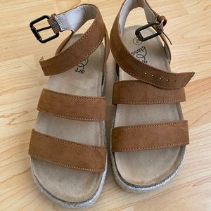 Girls sandals new
